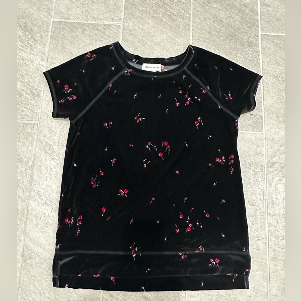 Liz Claiborne | Short Sleeve Black Velvet | Floral Top Small - Picture 1 of 5